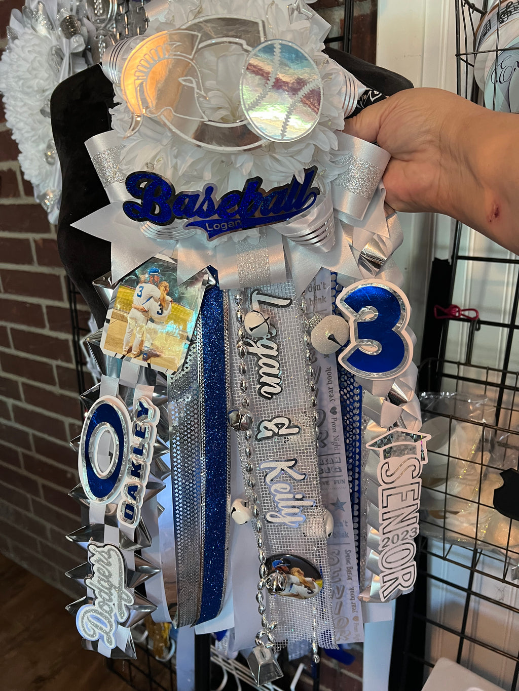 Homecoming Garter, Senior