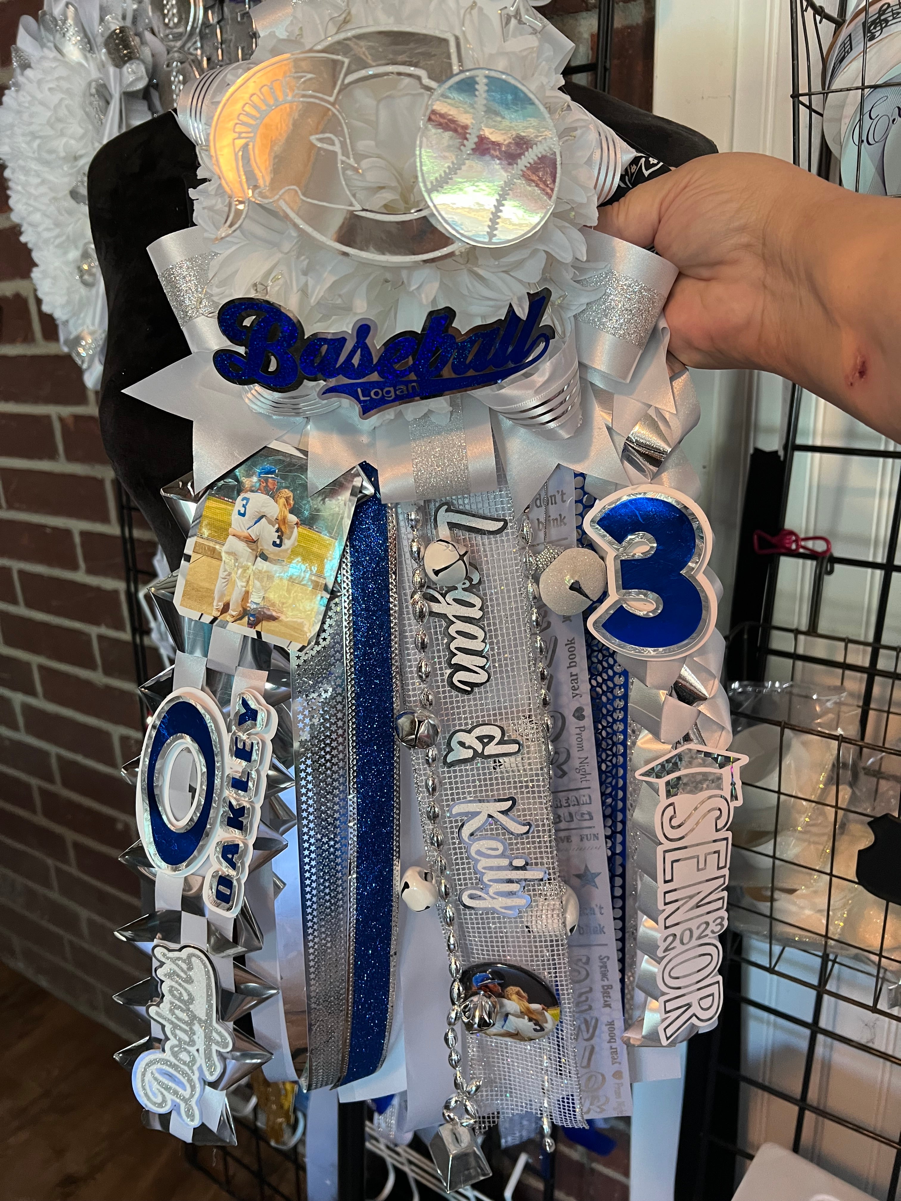 Homecoming Garter, Senior